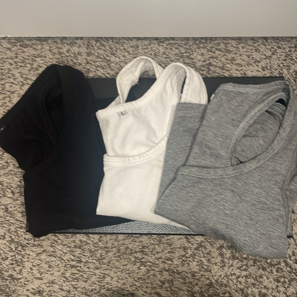 3/1 cross back workout crop tops…